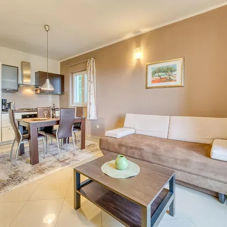 Lejlighed Tara-2 By Interhome