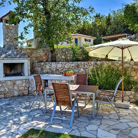 Tara-2 By Interhome Lejlighed Brseč