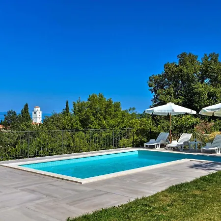 Tara-2 By Interhome *